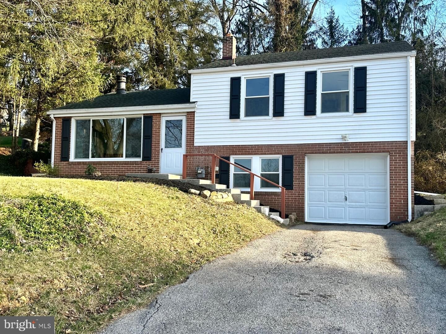 Property Photo: 630 Hammond Road PA 17406