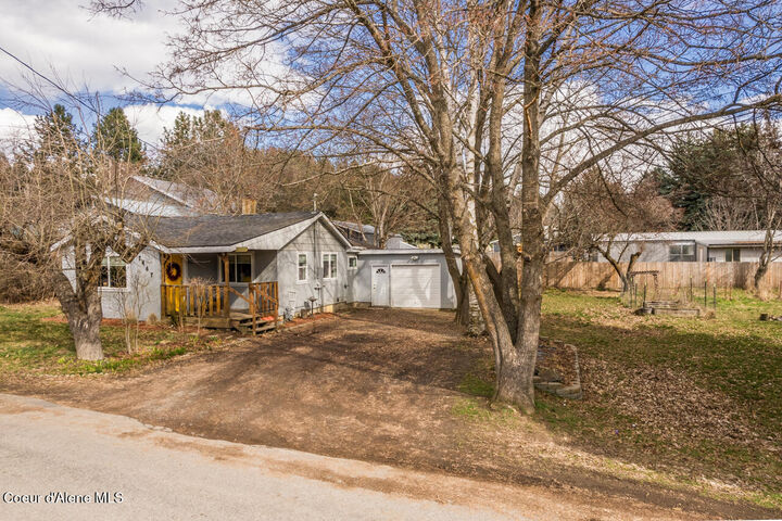 Property Photo: 7467 Wells St ID 83805