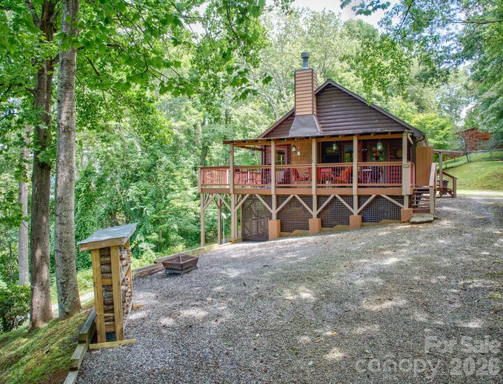 Property Photo: 612 Whispering Winds Road NC 28785