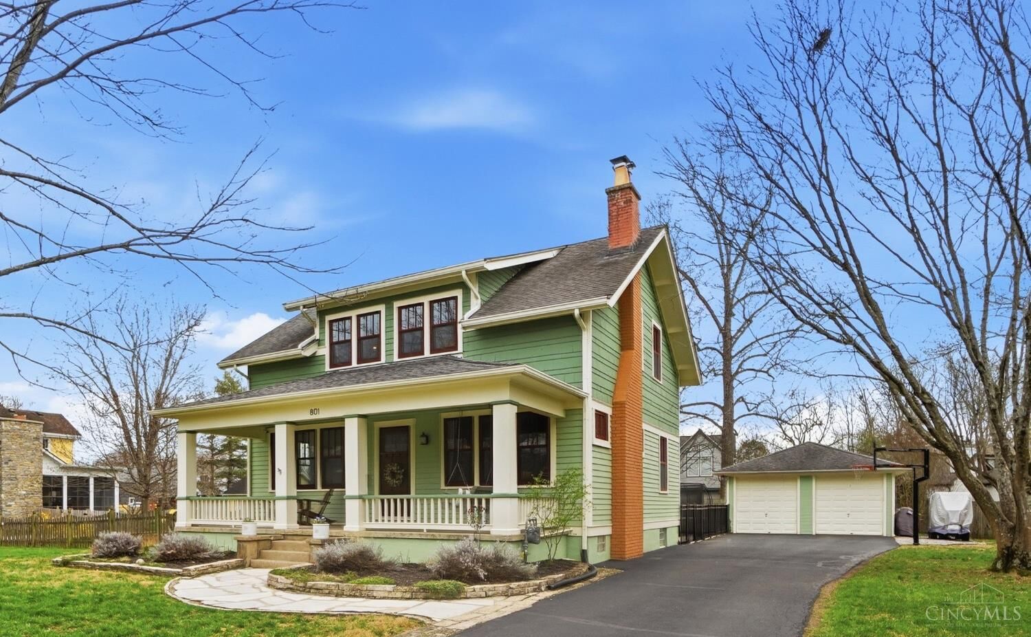 Property Photo:  801 Park Avenue  OH 45174 