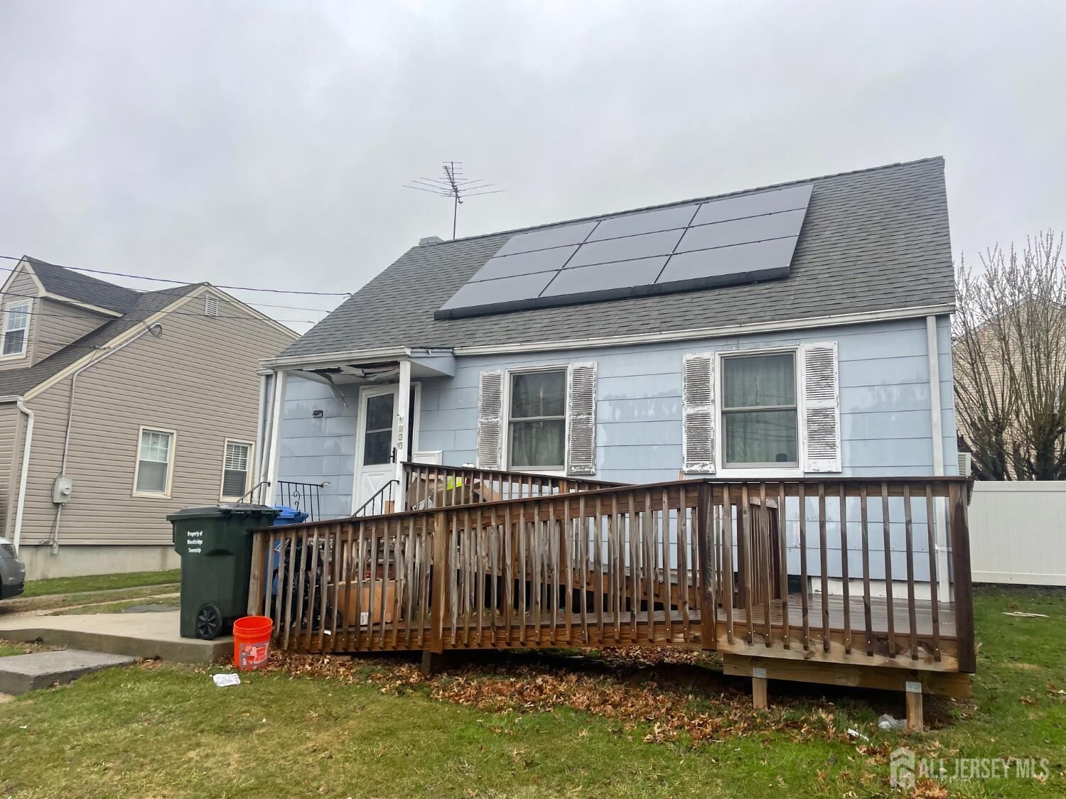 Property Photo:  234 Old Road  NJ 07077 