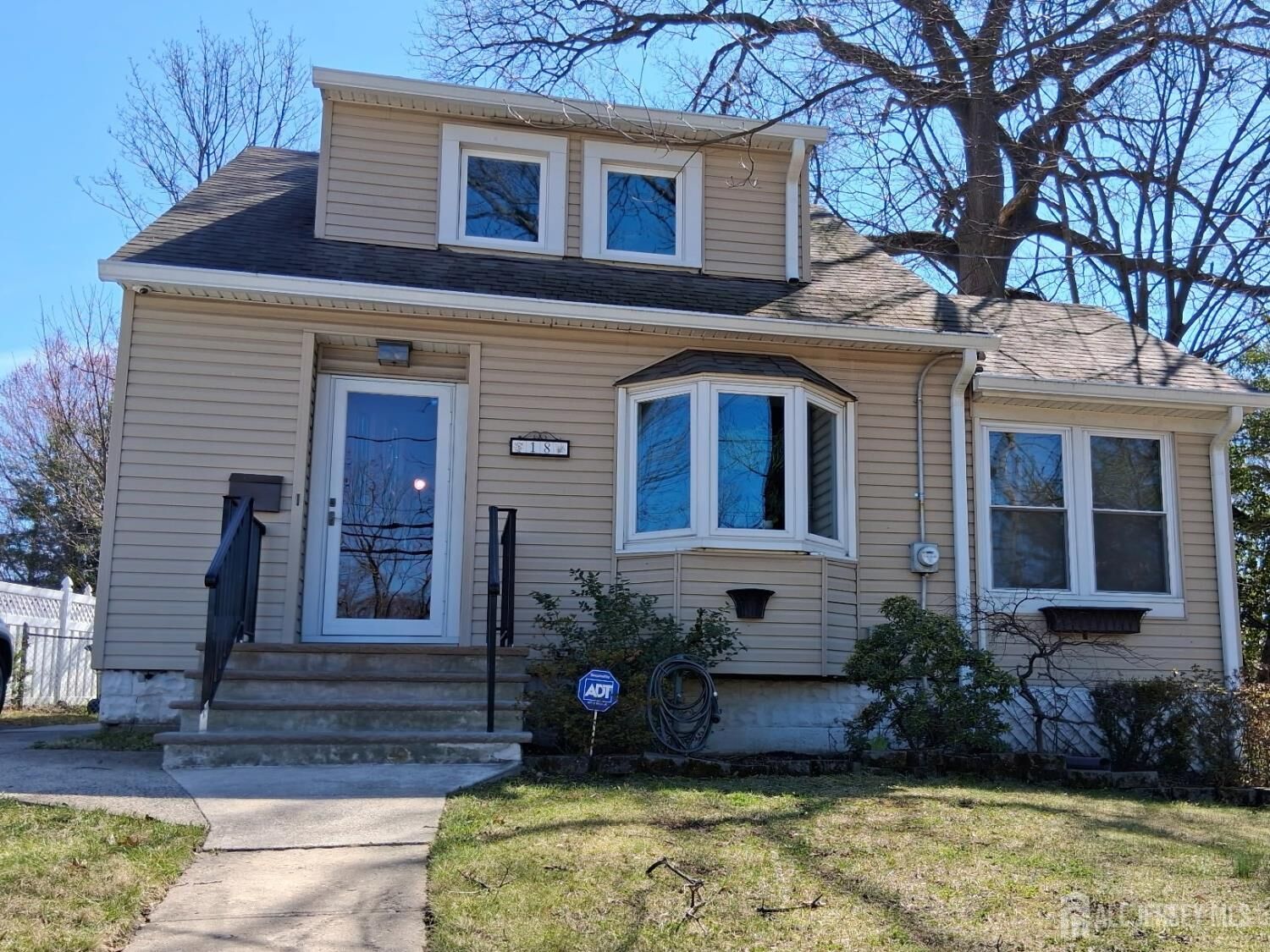 Property Photo:  18 Eggers Street  NJ 08816 