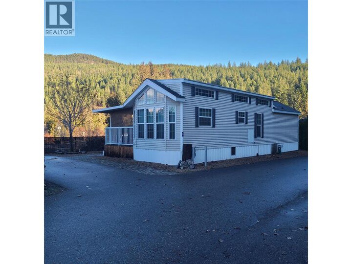 2698 Blind Bay Road G5 — photo 1