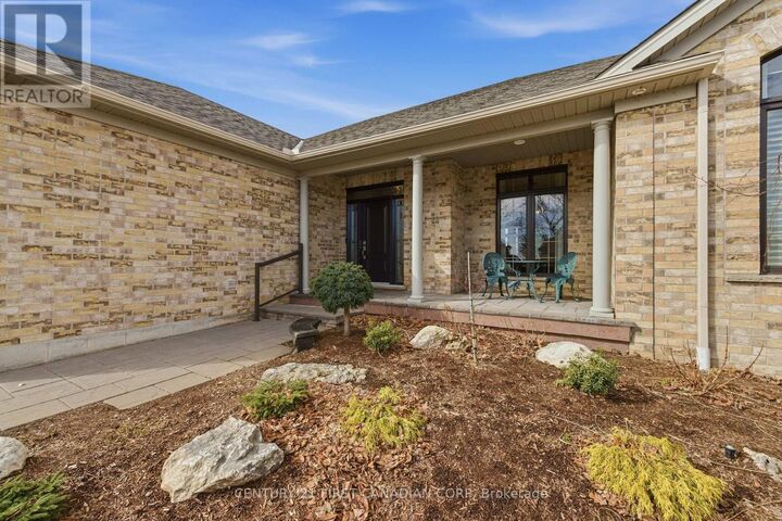 Property Photo: 1219 Sandy Somerville Drive ON N6K 5R2