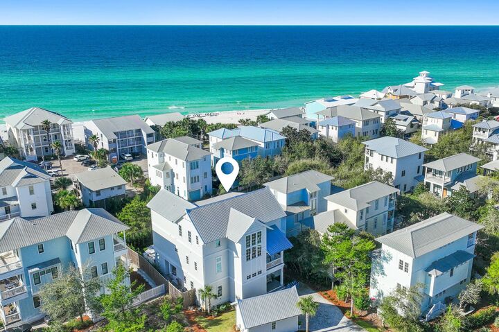 Property Photo:  332 Eastern Lake Road  FL 32459 