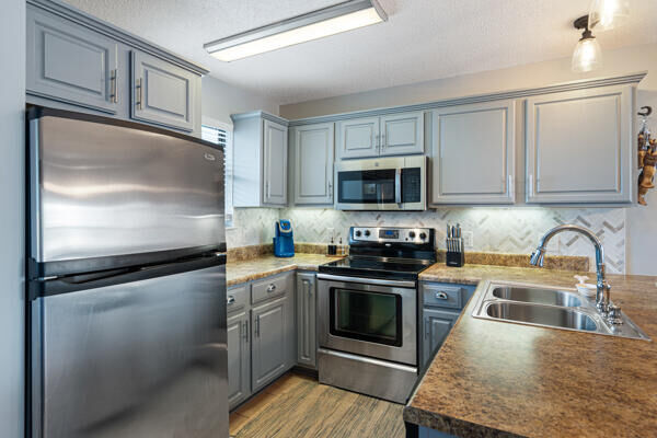 Property Photo:  35 Chateau Road  FL 32413 