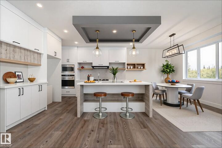 43 Maple Crescent — photo 1