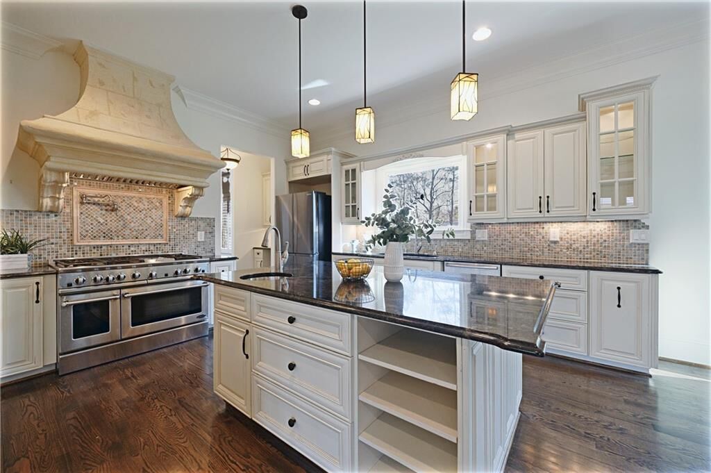 Property Photo:  7611 Regency Circle  GA 30350 