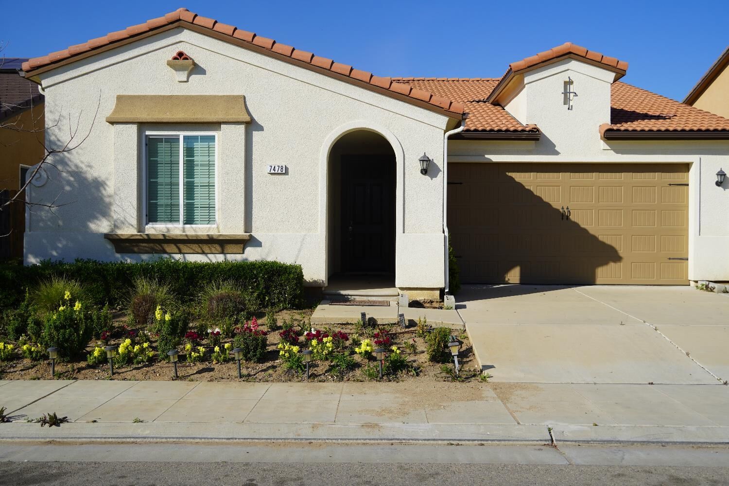 Property Photo:  7478 E Flint Way  CA 93737 