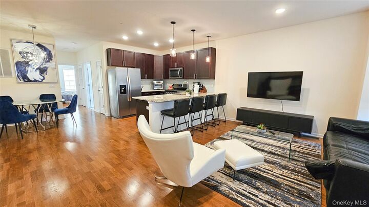 Property Photo:  260 W Main Street 11  NY 10924 