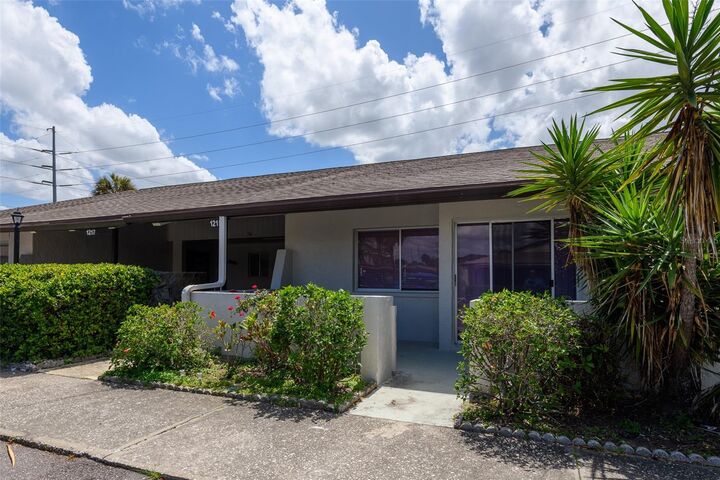 Property Photo:  1215 16th Circle SE  FL 33771 