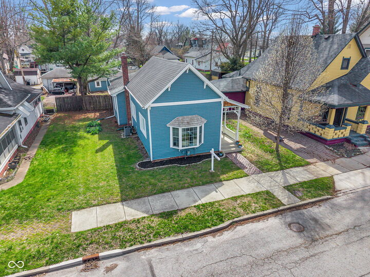 Property Photo:  1301 Wayne Street  IN 46060 