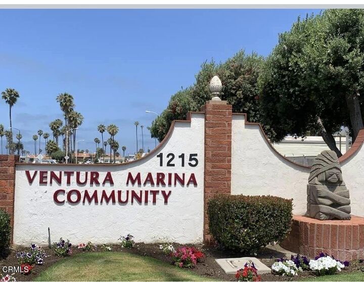 Property Photo:  1215 44 Anchors Way Drive #44  CA 93001 
