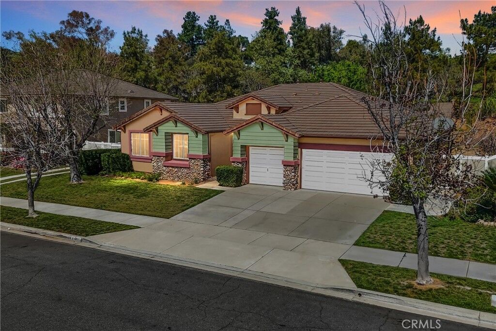 Property Photo: 34822 Maplewood CA 92399