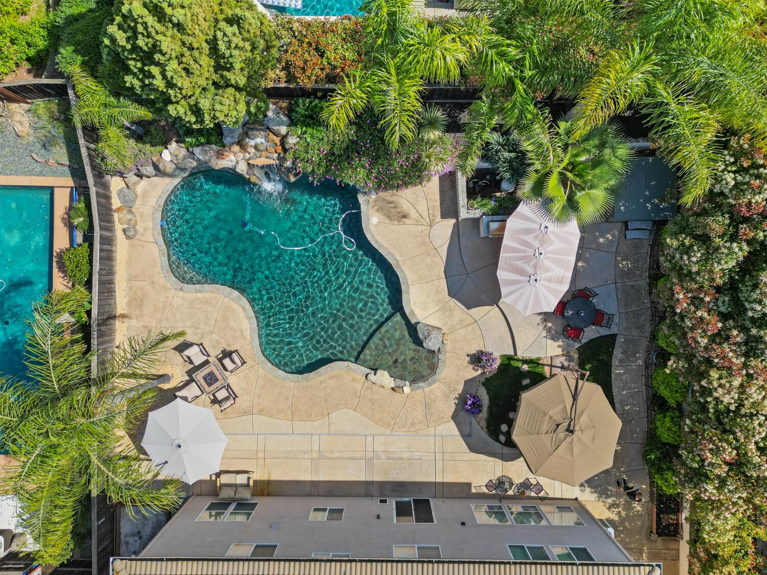 Property Photo: 3210 Lori Court CA 95747