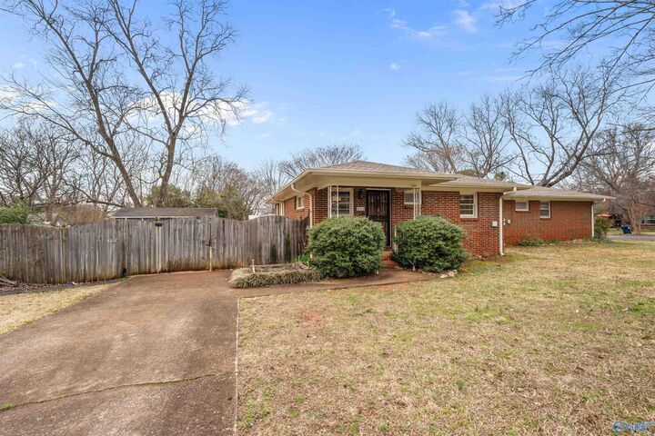 Property Photo: 215 Minor Street NE AL 35801