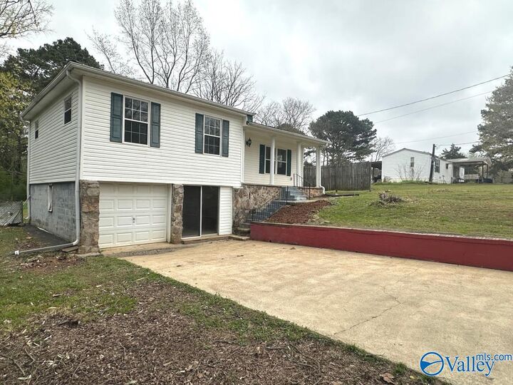 Property Photo: 127 Ruby Drive AL 35811