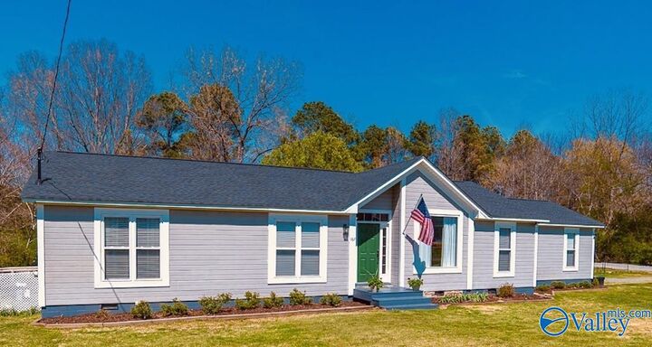 Property Photo: 167 Berkley Road AL 35748