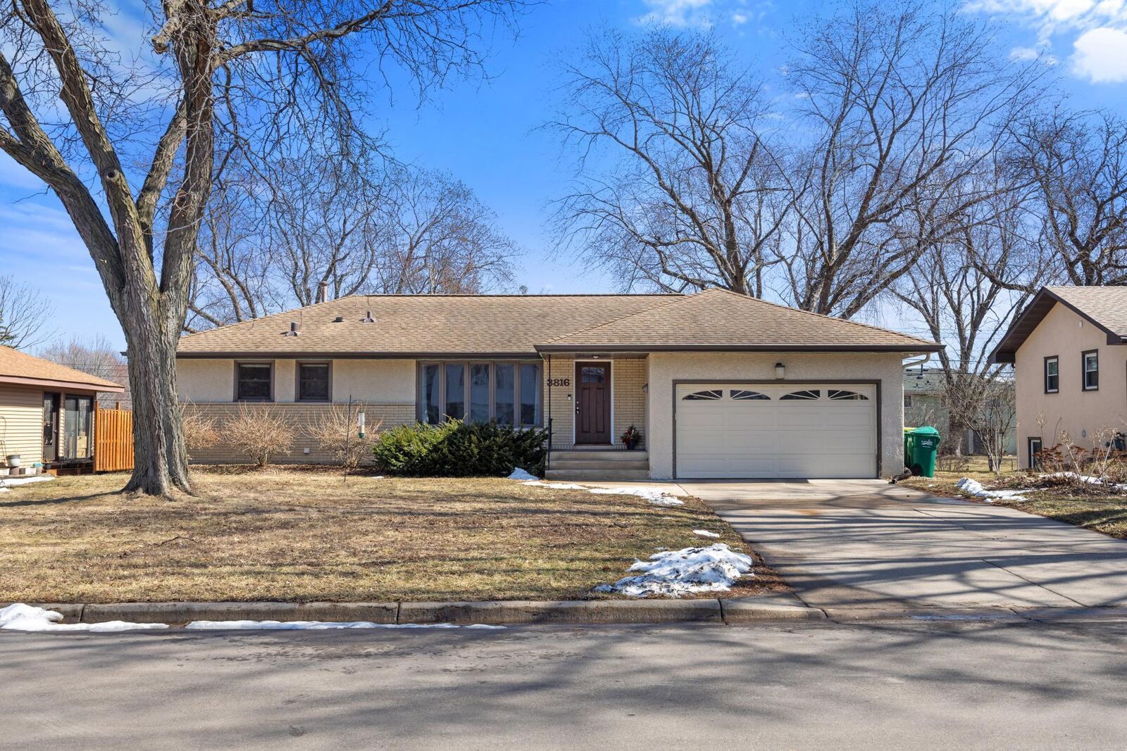 Property Photo: 3816 Colorado Avenue N MN 55422