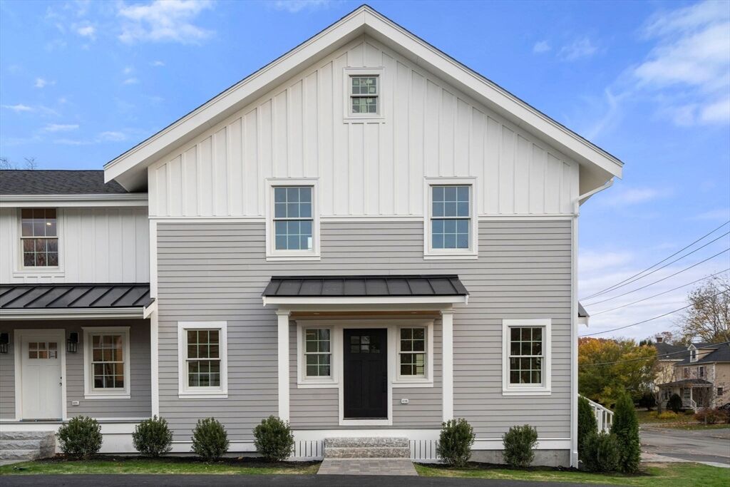 Property Photo:  63 Oak Street A  MA 02482 