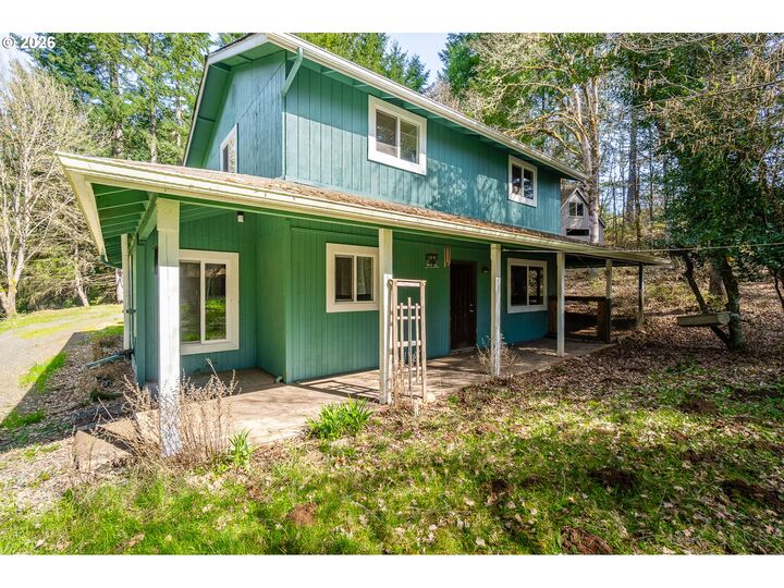 Property Photo:  23939 Raze Rd  OR 97437 