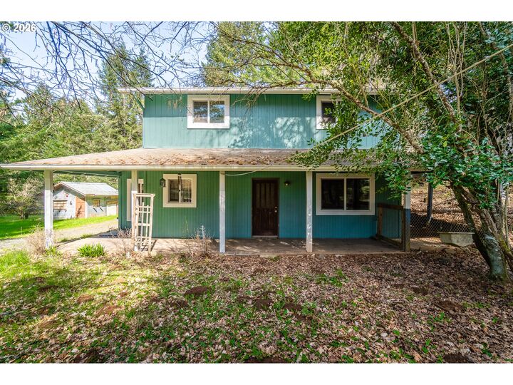 Property Photo: 23939 Raze Rd OR 97437