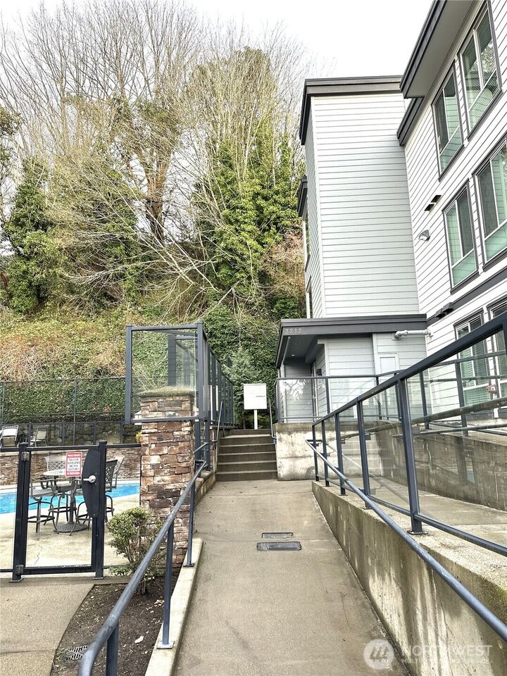 Property Photo:  3212 SE 81st C203  WA 98040 