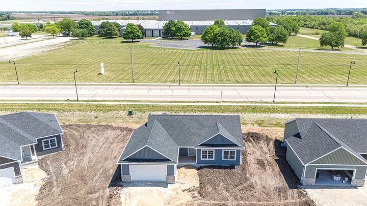Property Photo: 1750 E Kyle Circle WI 53511