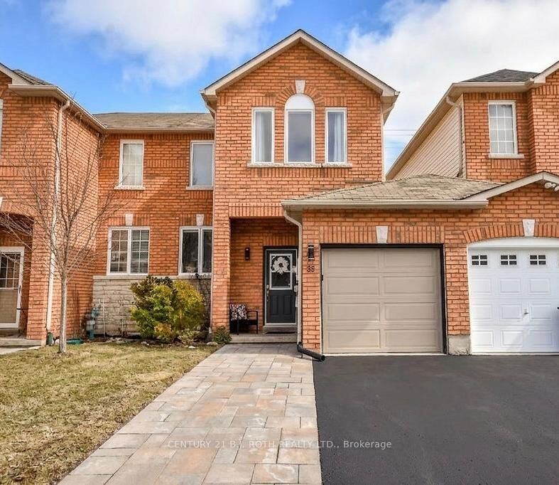 Property Photo:  35 Hawthorne Crescent  ON L4N 9Y7 