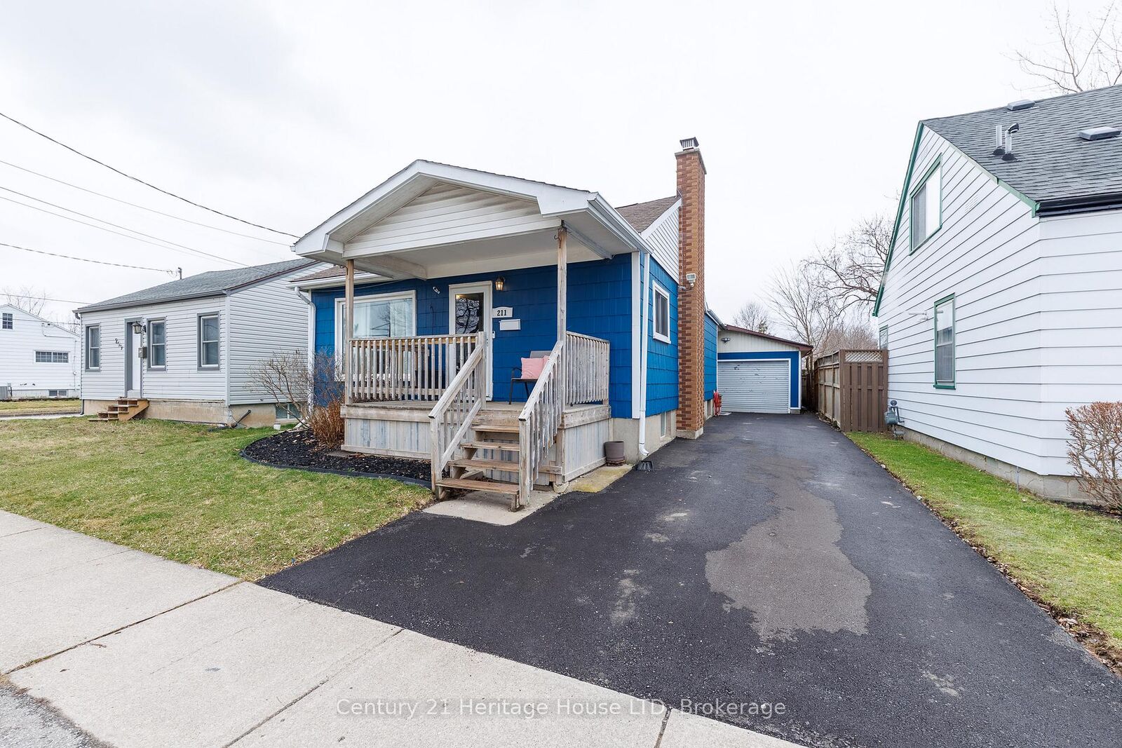 Photo de la propriété: 211 Grantham Avenue ON L2M 4Z1
