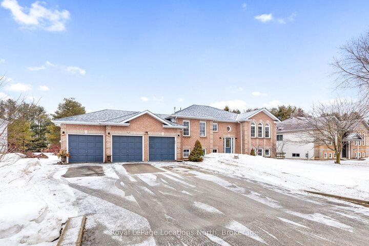 Property Photo: 58 Lamont Creek Drive ON L9Z 1J9