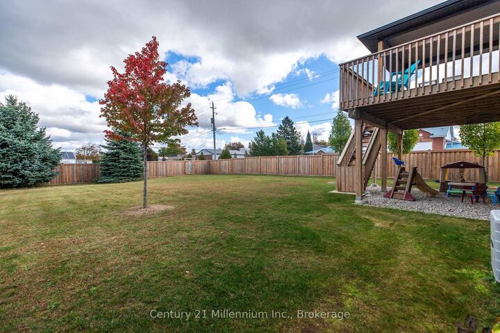 Property Photo: 58 Lakefield Drive ON N2Z 0C9