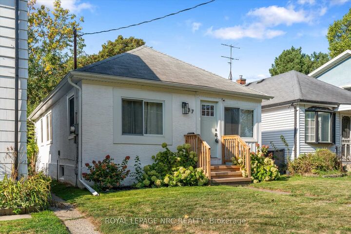 Property Photo: 37 Lock Street ON L2N 5B8