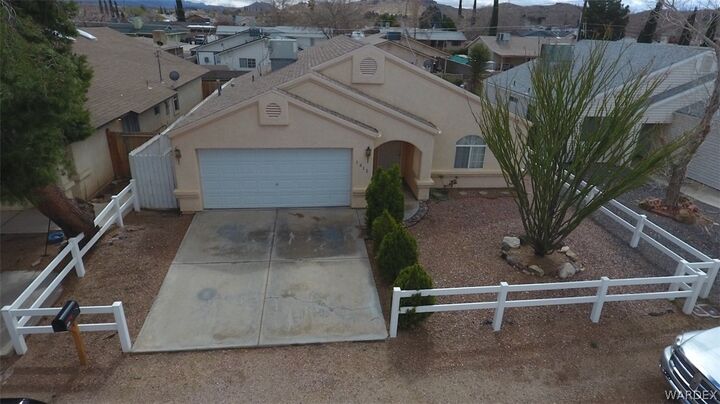 Property Photo:  1812 Chicago Avenue  AZ 86401 
