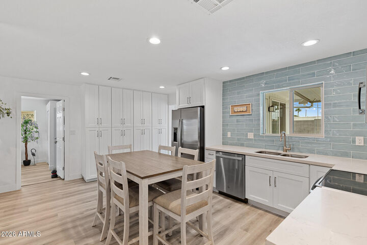 Property Photo:  5502 E Butte Street  AZ 85205 