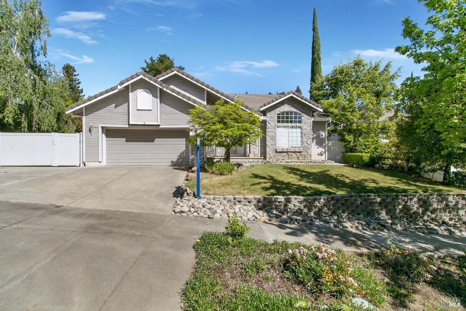 Property Photo:  2988 Rustle Court  CA 94534 