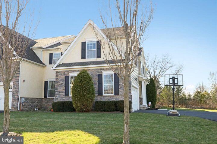 Property Photo: 1035 Thorndale Drive PA 19446