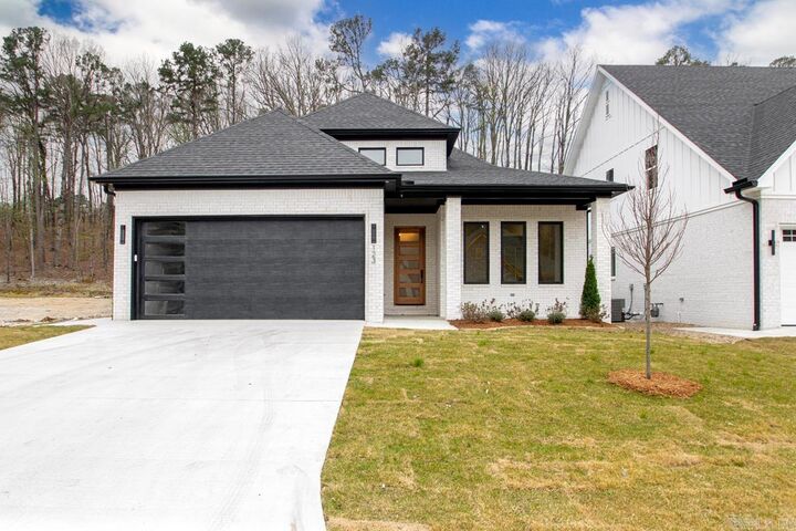 Property Photo: 123 Kinley Loop AR 72223-0123