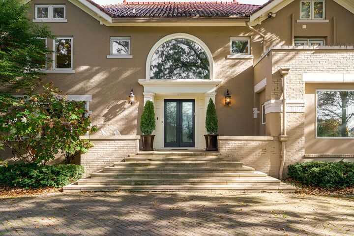 Property Photo: 336 S Columbia Avenue OH 43209