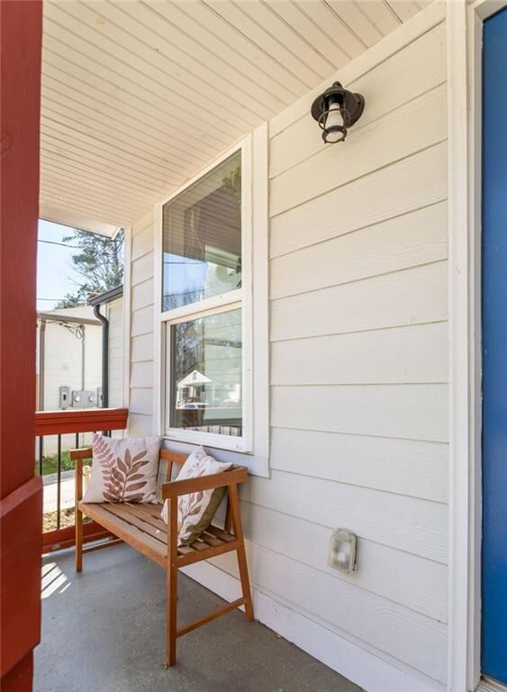 Property Photo:  1393 Byrere Terrace SW  GA 30310 