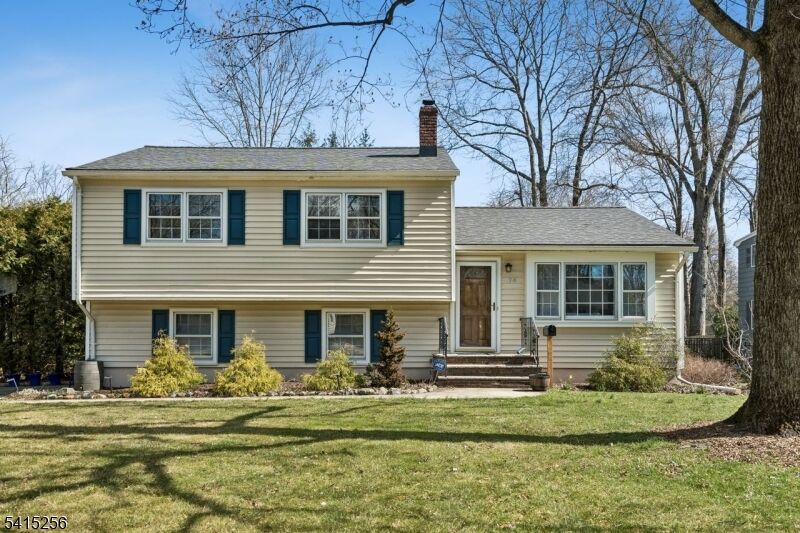 Property Photo:  76 Magnolia Dr  NJ 07974 