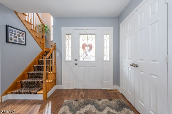 Property Photo: 35 Turnberry Rd NJ 07424