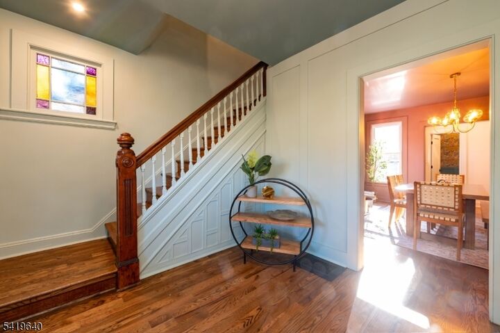 Property Photo:  382 Meeker St  NJ 07079 