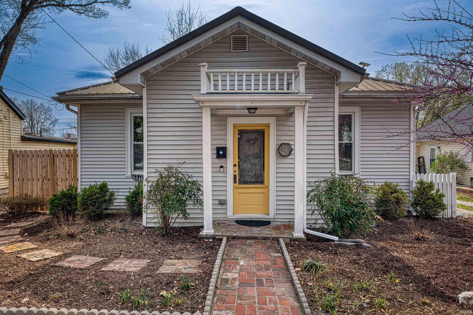 Property Photo:  413 W Main Street  IN 47630 