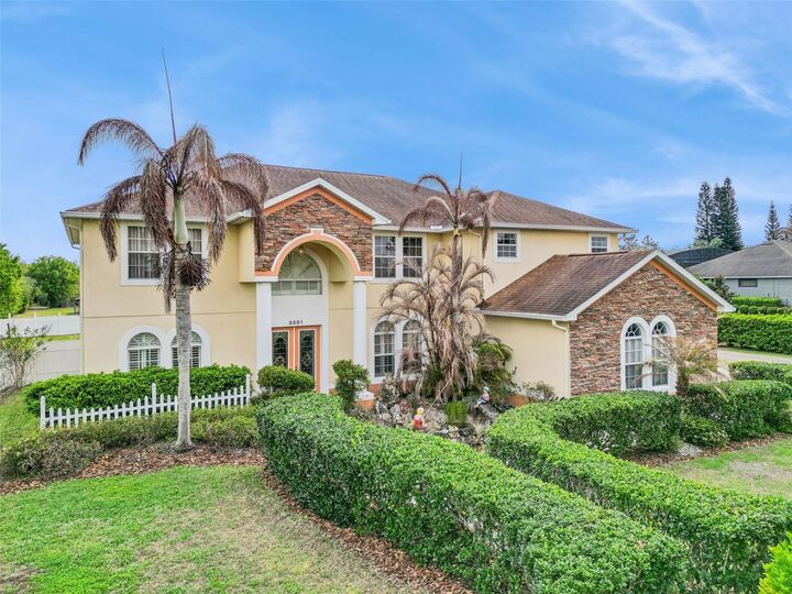 Property Photo: 3001 Canoe Creek Road FL 34772