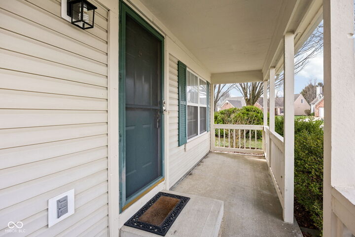 Property Photo: 10877 Washington Bay Drive IN 46037