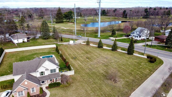 Property Photo:  1691 Glenridge Lane  MI 48162 