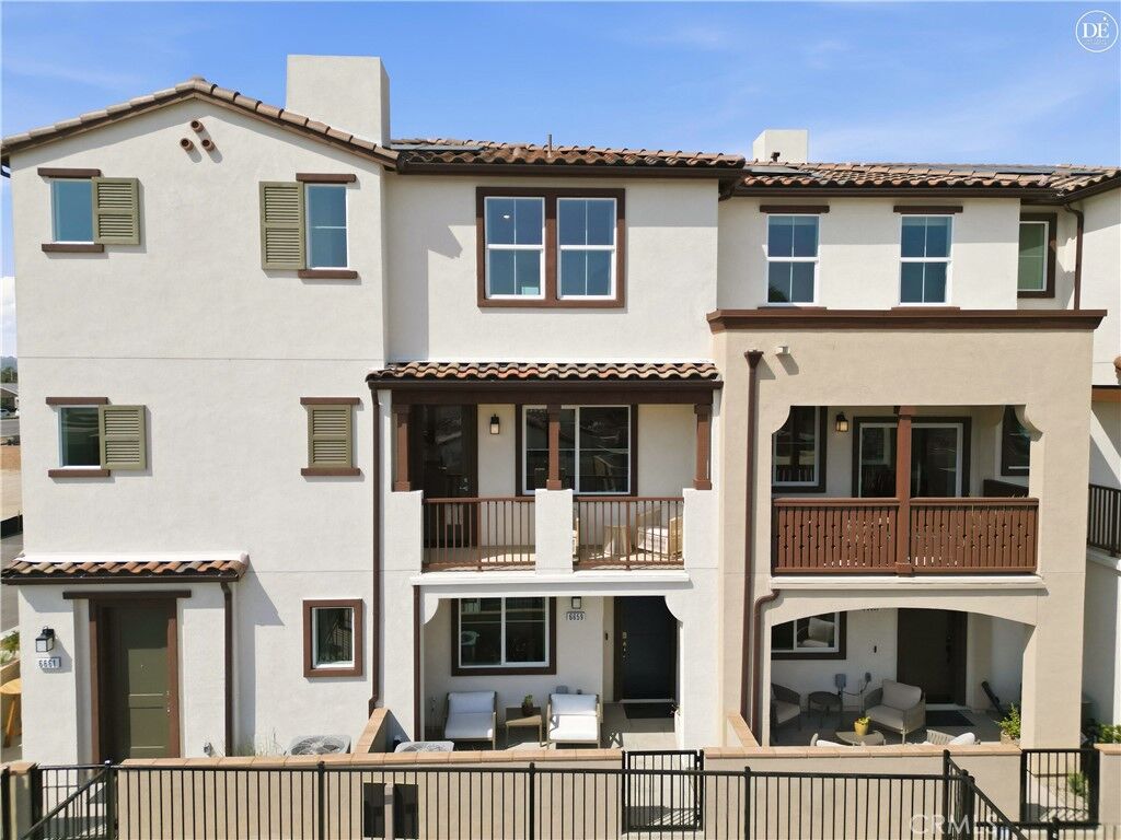 Property Photo:  6644 Via Vista  CA 90660 