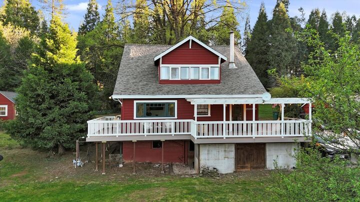 Property Photo: 12562 Rough And Ready Highway CA 95945
