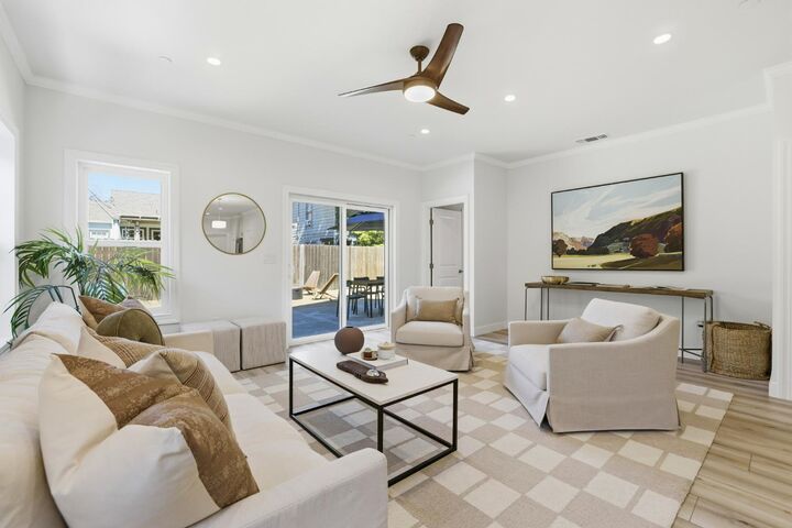 Property Photo: 3025 7th Avenue CA 95817